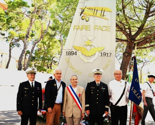 le general Lasvenes le general Glin- Philippe Benguigui et Alain Romero